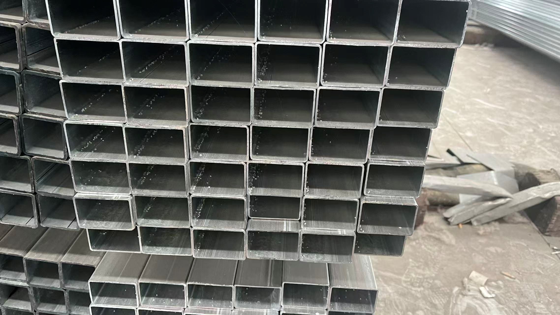 40-60SquareRectangle